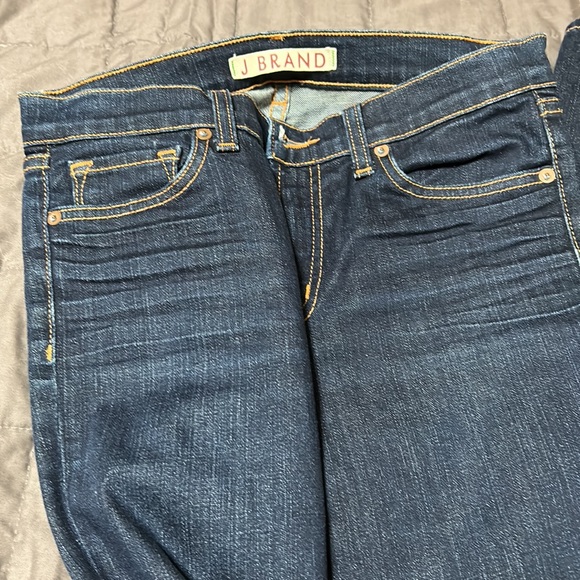 J Brand like new - Picture 2 of 4